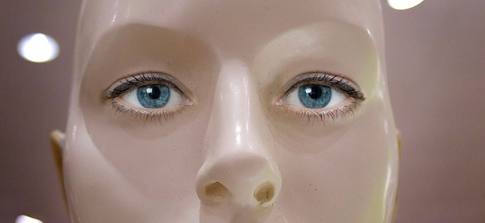 The Valley of the Uncanny